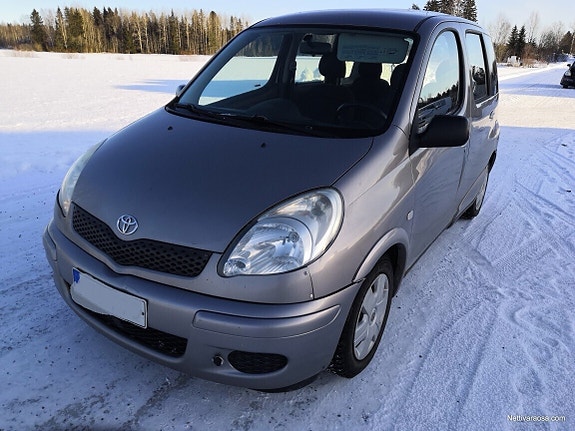 Toyota Yaris Verso 1.3 -03