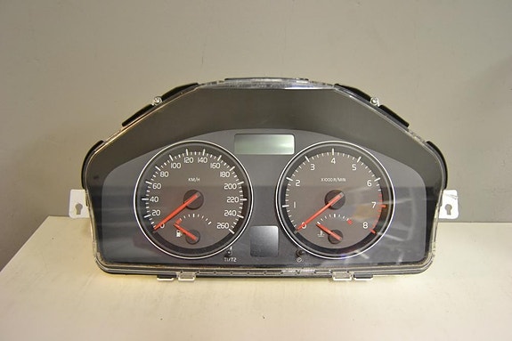 Volvo C70 -08 mittaristo