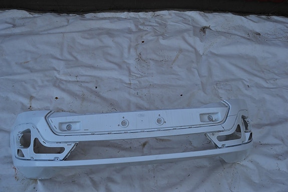 Ford Transit Custom -13 etupuskuri