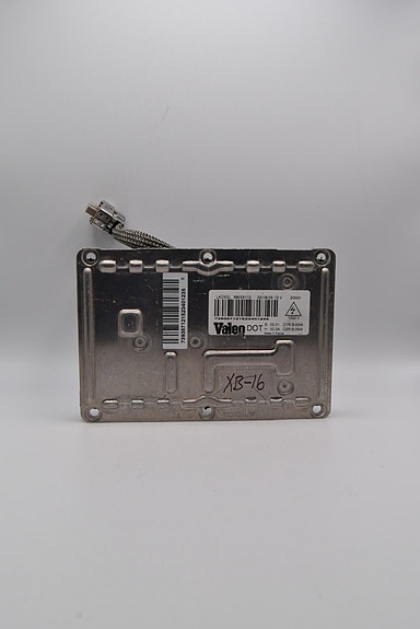Volvo V70 -07 Xenon ballast 89035113