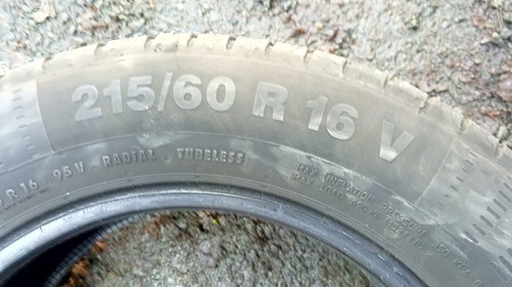 Continental Conti Eco Contact 5 215\60R16 95V