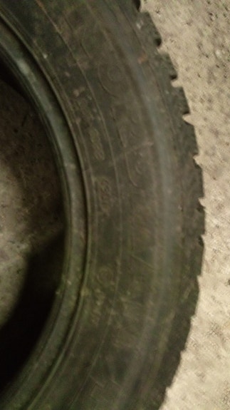 1x 195/60R15 Nokian Nordman+ nastarenkaat