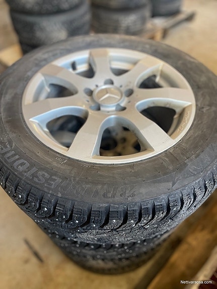Mercedes E w212 alta 16" alut + 215/60 r 16 Bridgestone talvirenkaat