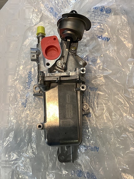 95527102 /147353981r egr renault,opel,nissan