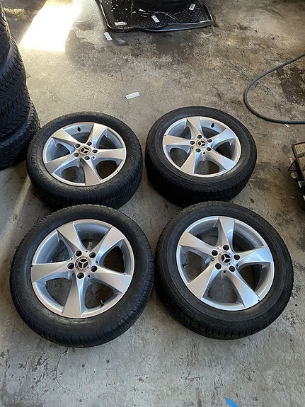 Uusi kitkarengas sarja Mercedes-Benz W447 Vito