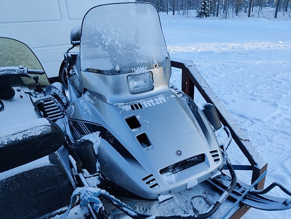 Yamaha Viking 4 osia