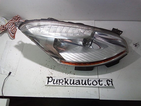 Citroen c4 grande picasso ajovalo oikea 2007