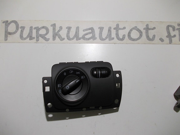 Vw golf 2004 ajovalo katkaisin