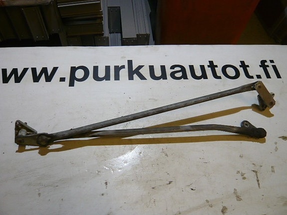 Toyota carina II Tuulilasin pyyhkimen mekanismi 92