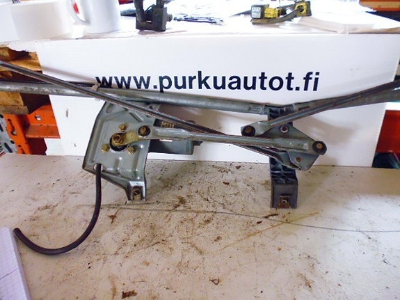 Smart fortwo Tuulilasin pyyhkimen moottori 2005