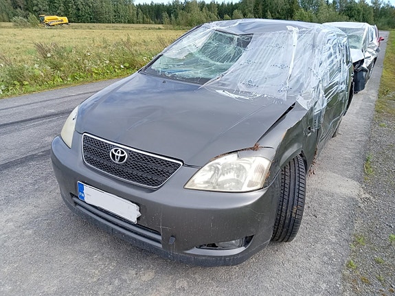 Toyota Corolla 1.6 VVT-i 5ov. -04