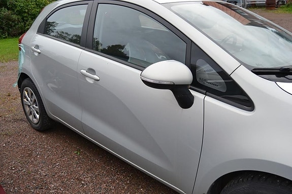 Kia Rio 1.4b man. -11 varaosia