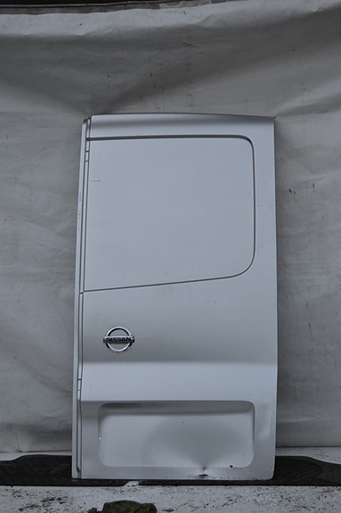 Nissan Primastar takaovi oikea