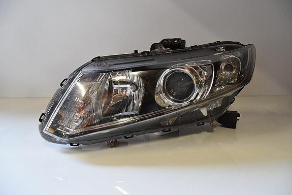 Honda Civic 12- vasen ajovalo