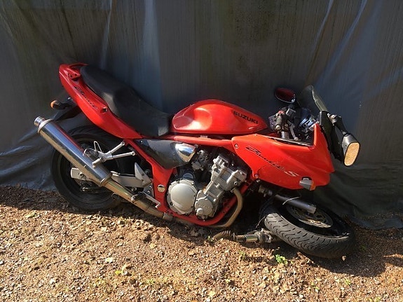 Suzuki GSF 600 Bandit 2003 osia