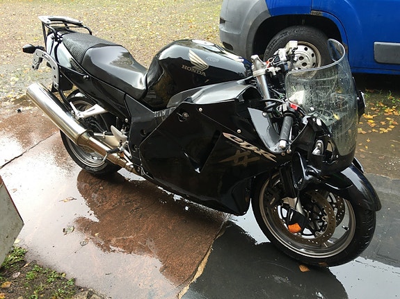 Honda CBR 1100 XX Blackbird 2007 osia