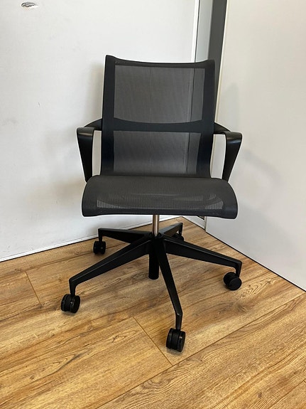 Refurbished Herman Miller Setu - Black