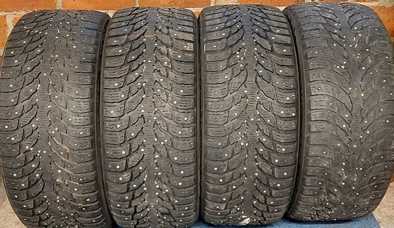 4kpl Nasta 275 40 21 107T XL Nokian Hakkapeliitta 9 5-6mm+