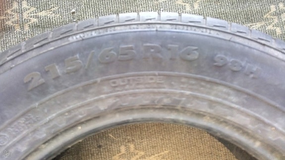1x 215\65R16 Nokian Nordman SUV kesärenkaat