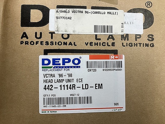 Opel Vectra-B Oikea/Vasen Ajovaloumpio Carello-versio 96-98