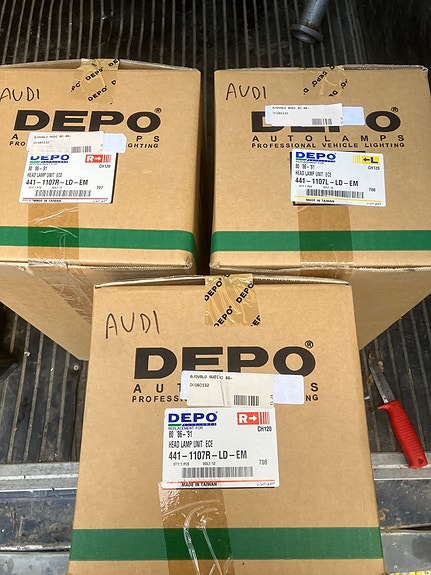 Audi 80 Ajovaloumpio Oikea 8/86-8/91