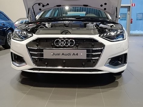 Maskisuoja Audi A4 Sedan (ei S-Line) vm. 2020-