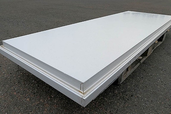 Kylmiön ovi 205x75x8 cm