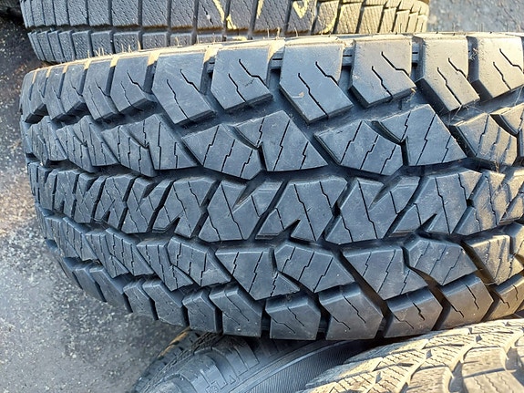 31x10.50R15 Hankook All-terrain rengas