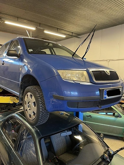 Skoda fabia 1.2 + 1.4 varaosiksi