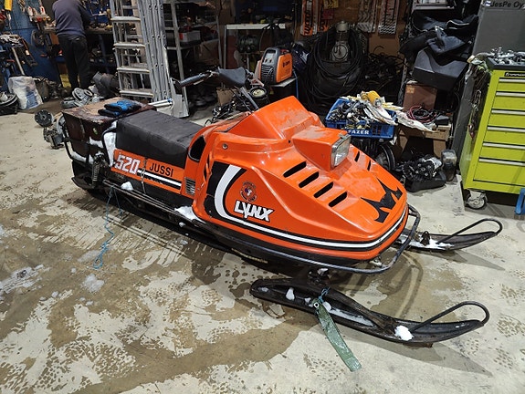 Lynx 520 osia