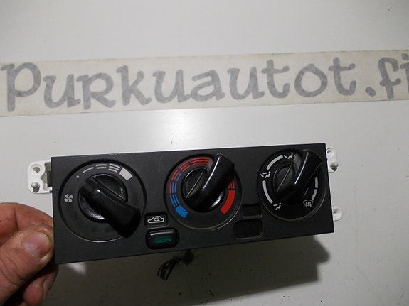 Nissan almera 1999 lämpötilansäätimet