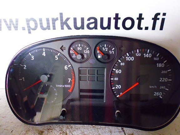Audi A3 mittaristo -97 8L0919860A