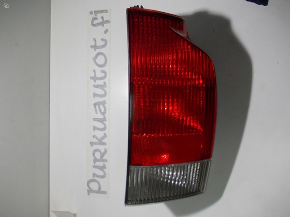 Volvo v70 takavalo oikea,alempi 2003