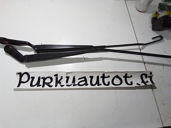 Vw golf IV pyyhkijän varret tuulilasi 1999