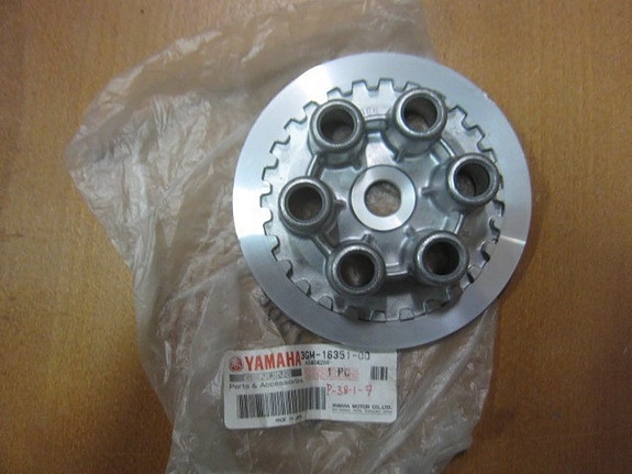 Yamaha FZR1000 kytkimen painelevy