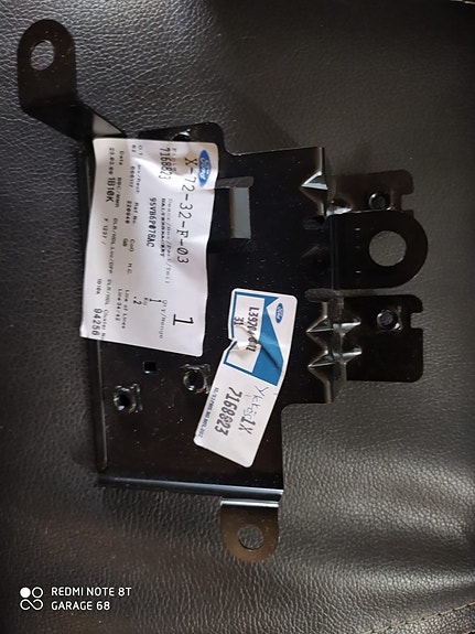 Ford 7168823