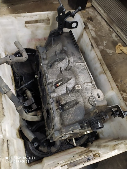 VW Sylinterikansi, diesel 038103373R