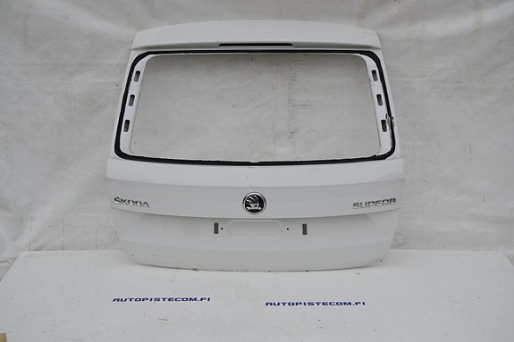 Skoda Superb -14 takaluukku