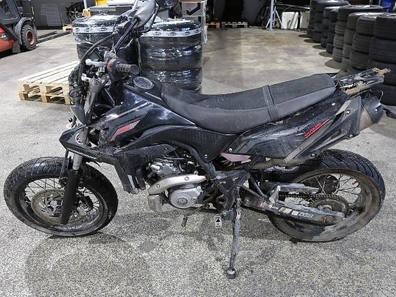 Yamaha WR 125 X 2012 osia