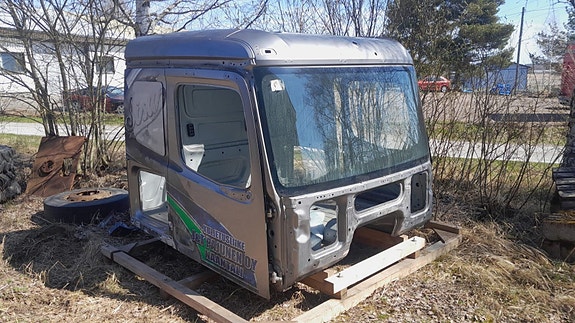Sisu ck16m hytti