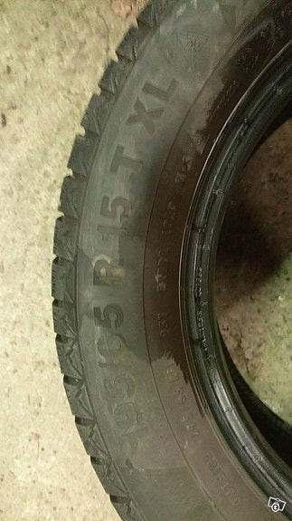 195/65R15 Continental Conti Viking 6 kitkarenkaat