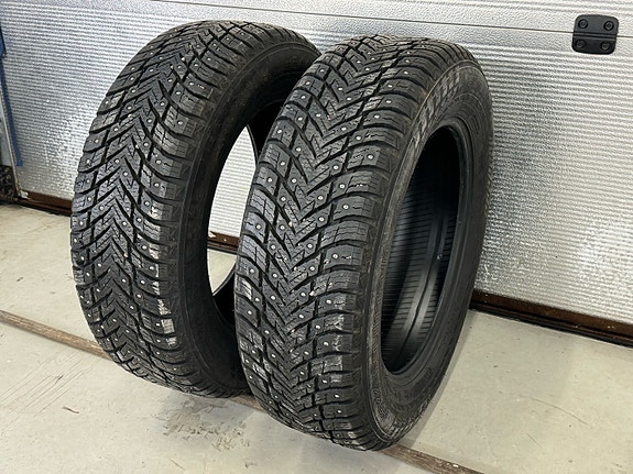 215 65 R17 2kpl Nokian Hakkapeliitta 10 SUV