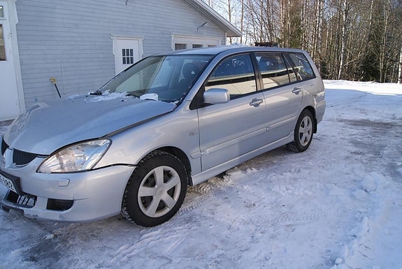Mitsubishi Lancer 1,6 autom. -05