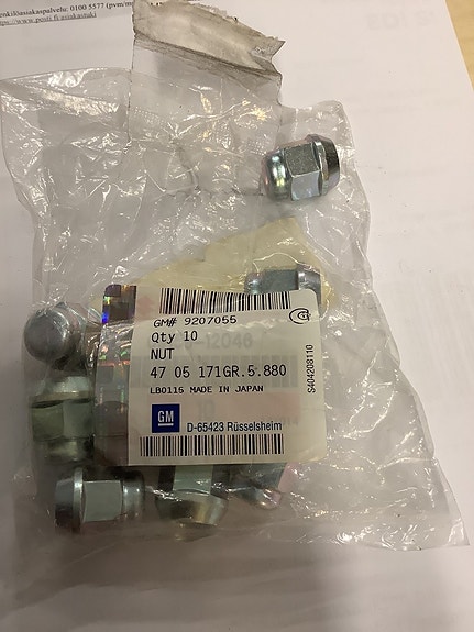 9207055 pyörän mutteri Opel Agila A,Suzuki