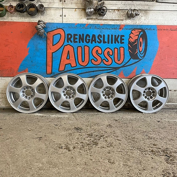 Käytetty vannesarja 5x100/5x112 ET 45 KR 73.1 6x15"