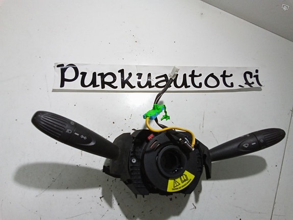 Fiat punto 2002 monitoimikatkaisin keskus