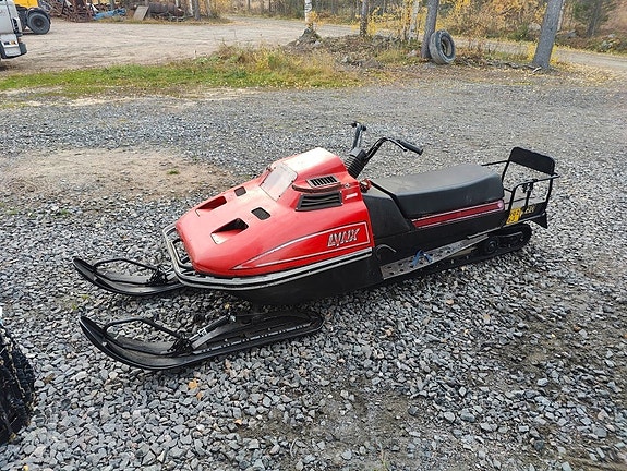 Lynx 250 osia