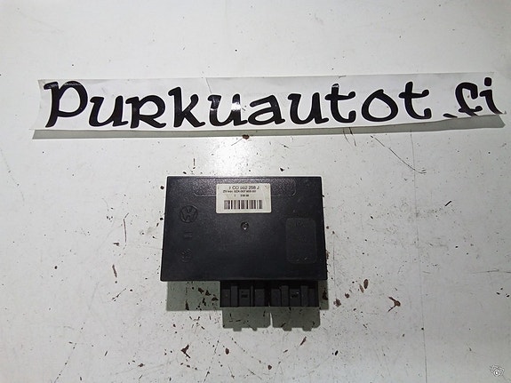 Vw golf IV ohjausyksikkö/keskuslukitus 2001