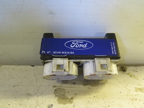Ford galaxy ohjausboxi muut 2001