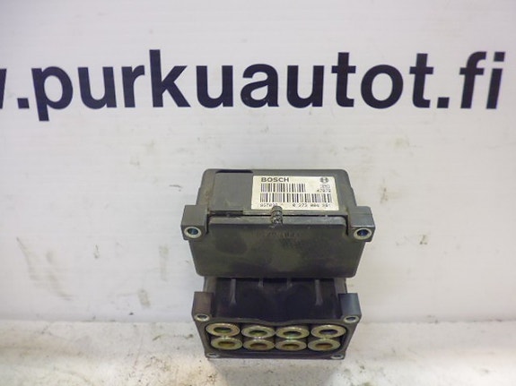 Audi a4 abs ohjausyksikkö 1999